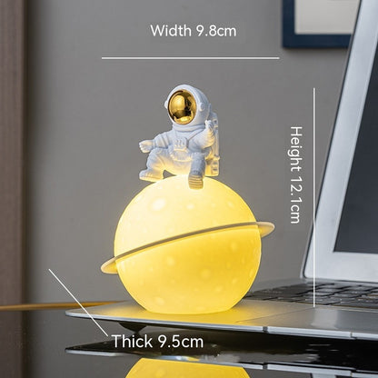 Table Decoration Astronaut Small Lamp