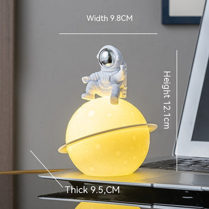 Table Decoration Astronaut Small Lamp